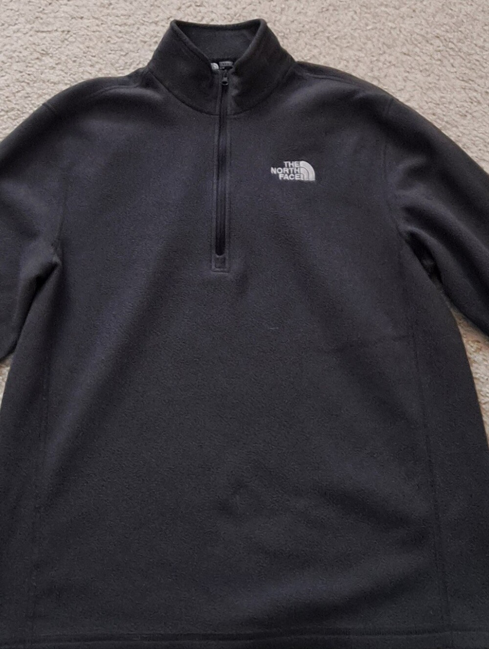 The North Face Men's Quarter Zip Fleece Pullover